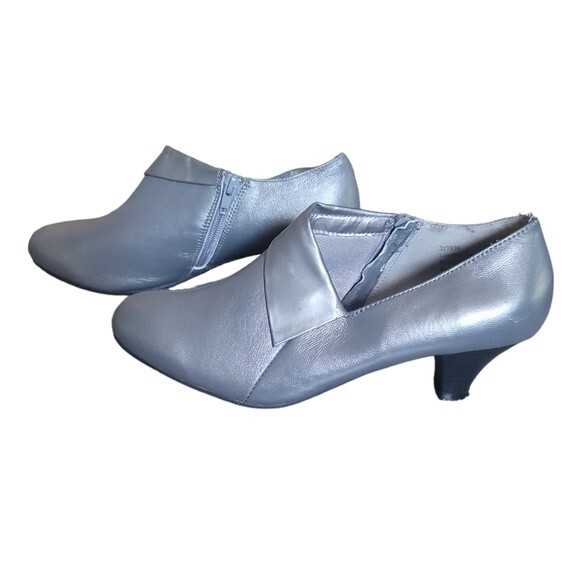 AJ Valenci silver grey leather ankle boots booties low kitten heel zip closure 8 - Picture 3 of 9